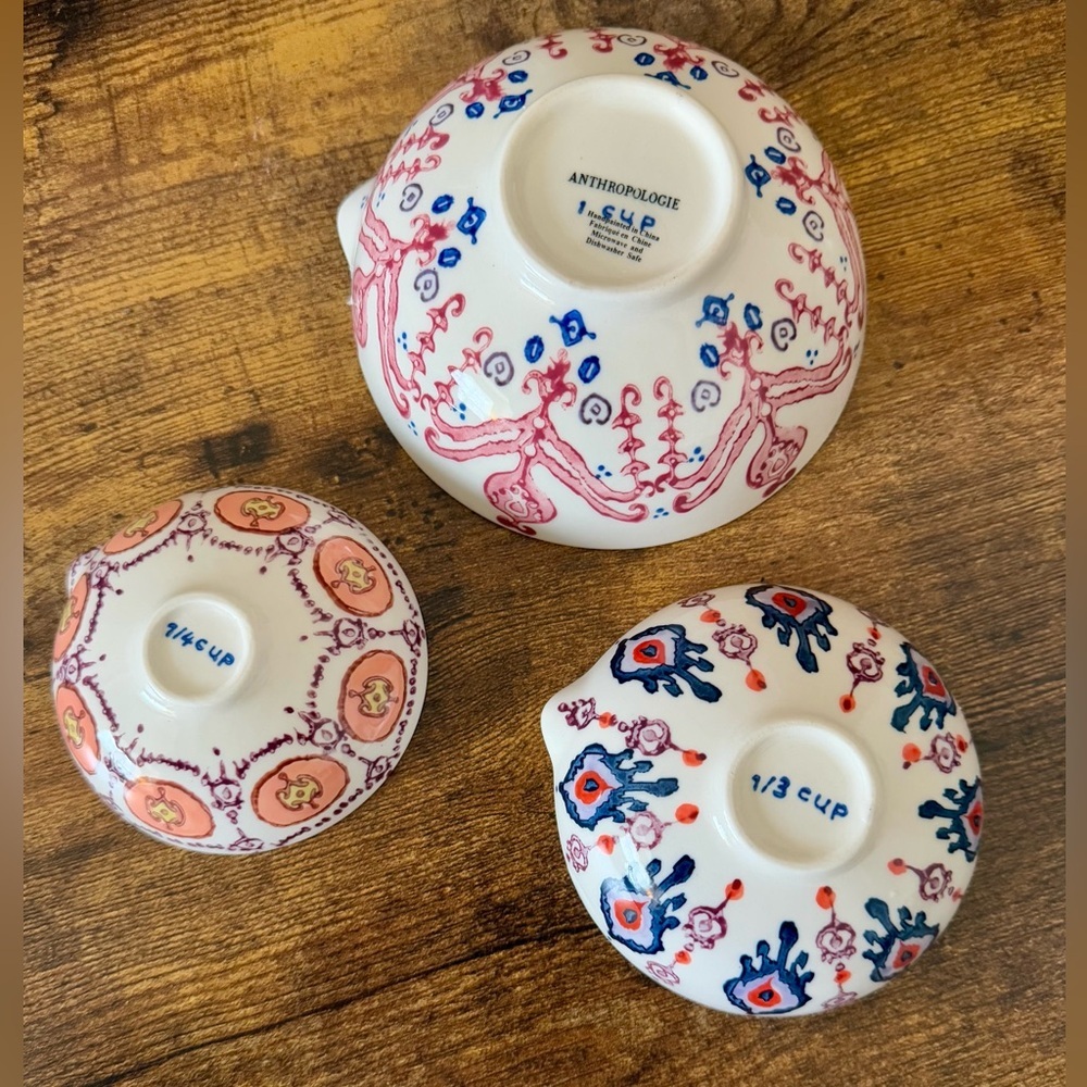 Anthropologie Halden Set of 3 Nesting Stoneware Measuring Cups
